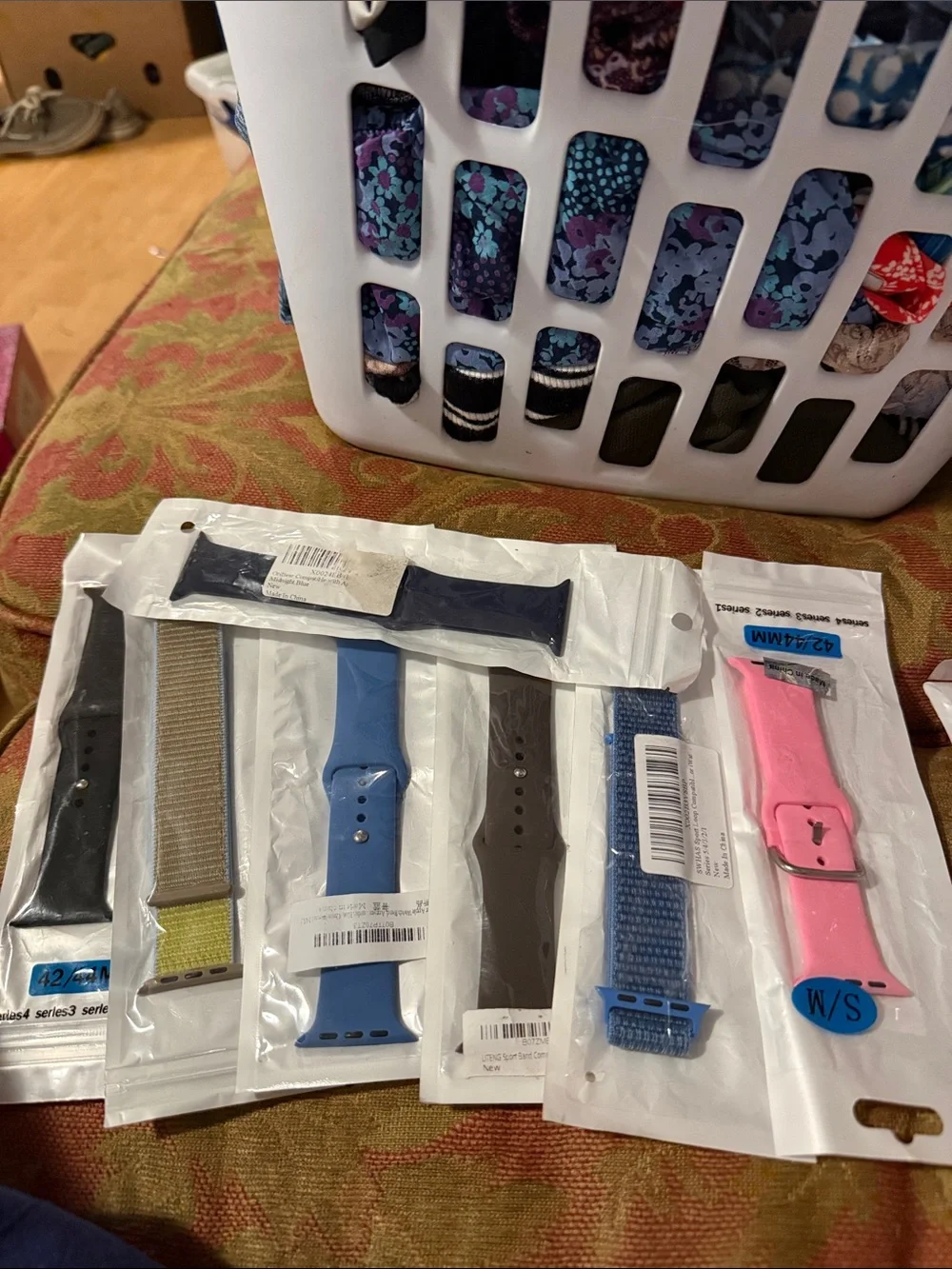 New Iwatch replacement silicone and woven watchbands size 42/44 mm set 7